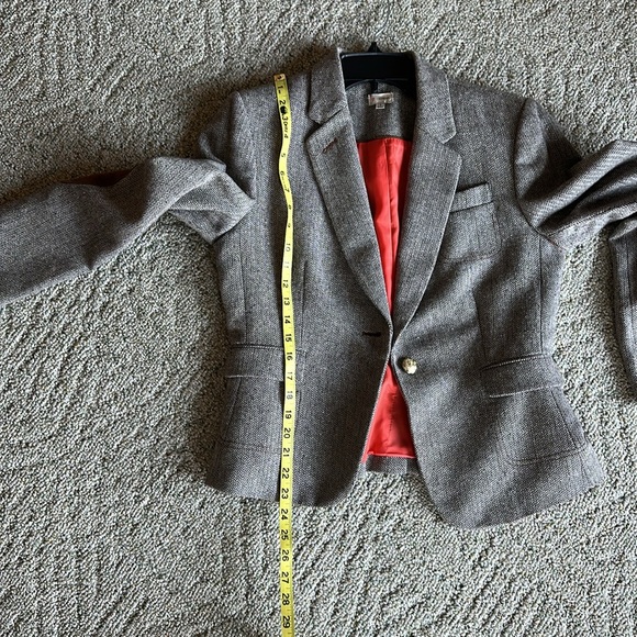 Cremieux fully lined blazer with elbow patches - Picture 6 of 6